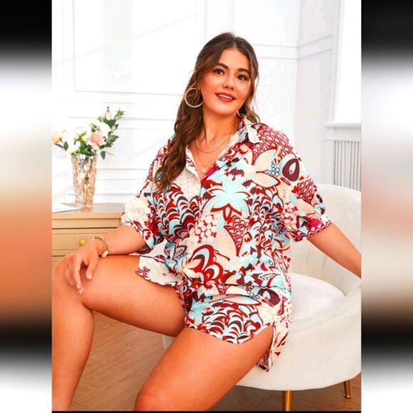 Colorful Patterned Shirt and Shorts Set - Picture 1 of 5